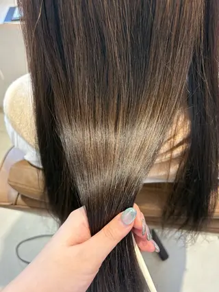 カラー ルプラボウ すぎやまみほのヘアスタイル