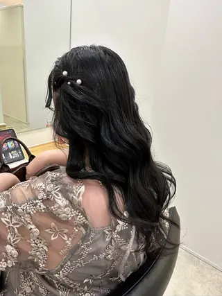 ロング ヘアアレンジ ヘアセット/艶カラー 💐nao.のヘアスタイル