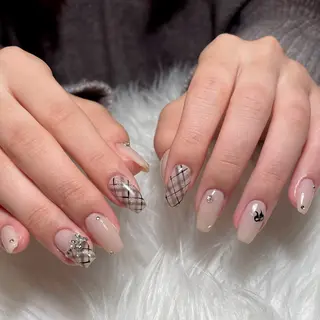 ネイル neige Kouzukiのネイルデザイン