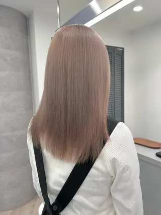 セミロング カラー ハイトーン特化サロン 🍑momo🍑のヘアスタイル