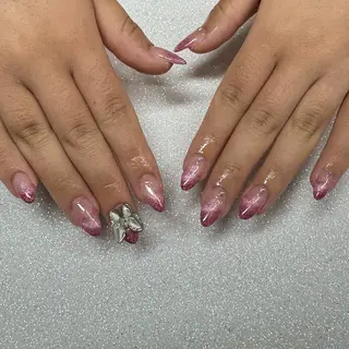 ネイル VIERU 🌈🎀💖のネイルデザイン