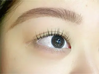 マツエク・マツパ ヘアメイクピカソ所属・ヘアメイクピカソ 髙井久美のマツエク・マツパデザイン