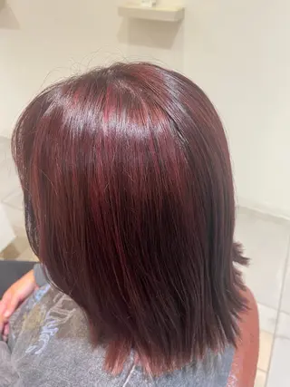 ミディアム カラー 平 真亜里のヘアスタイル