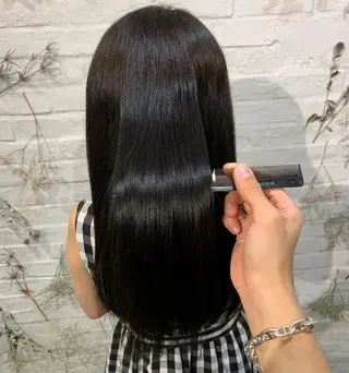ミディアム カラー ヘアアレンジ 山本 陸央のヘアスタイル