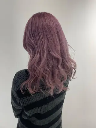 ロング カラー GO TODAY SHARE SALON 原宿本店所属・ブリーチ/ハイトーン 艶カラー/ユリナのヘアスタイル