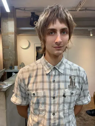 ショート メンズ 森貴裕/ベージュ/ パーマ/オリーブのヘアスタイル