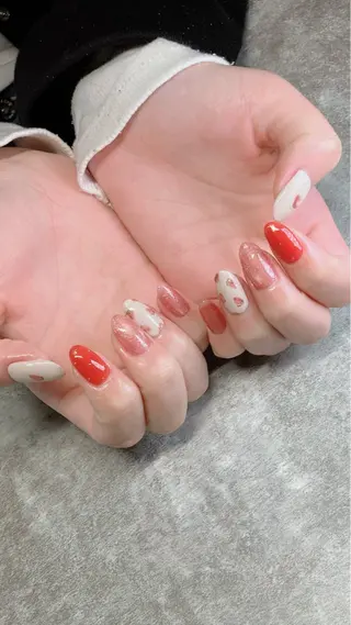 ネイル haleyume所属・shino🌟 痛ネイルのネイルデザイン