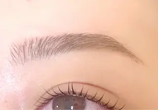 アイブロウ メンズ眉毛サロンラボ【恵比寿代官山本店】〜眉毛カット専門店〜所属・Haru 🍑の眉毛・アイブロウイメージ