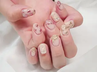 ネイル Nailsalon Graciasのネイルデザイン