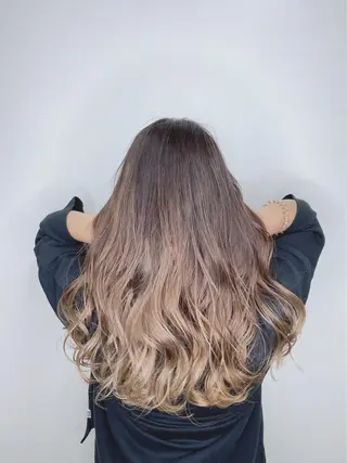 ロング カラー ヘアアレンジ フェザーパーマ/ ダブルカラー/藤田のヘアスタイル