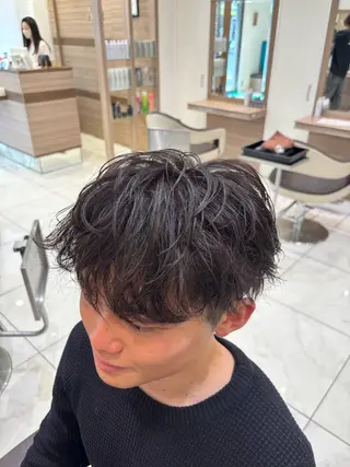 パーマ メンズ 山本 侑平のヘアスタイル
