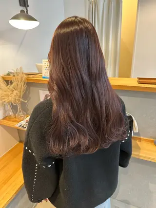 セミロング カラー yuika .のヘアスタイル