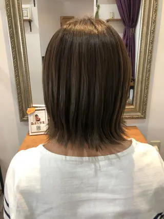 ミディアム 山本 佳奈のヘアスタイル