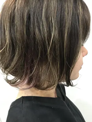 ショート カラー hair works raptureのヘアスタイル