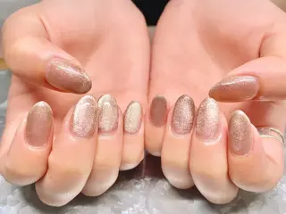 ネイル 13日3980円‼️ マグもデザインも◎のネイルデザイン