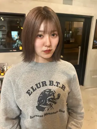 カラー Piu-所属・古澤 芽依のヘアスタイル