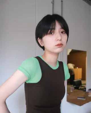ショート 青木 若菜のヘアスタイル