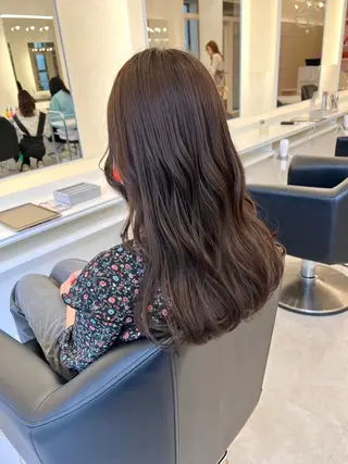 ロング カラー ParveMix 岡本えりかのヘアスタイル