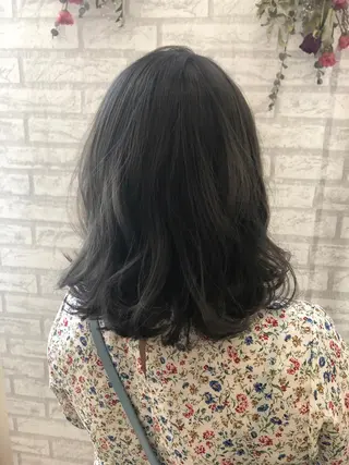 ミディアム カラー Sola by  little所属・クボキ サヤのヘアスタイル