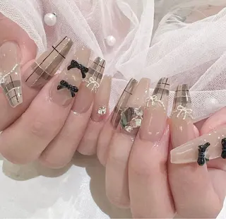 ネイル YK 美学院のネイルデザイン