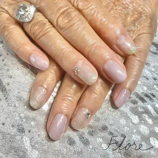 ネイル Flore (フロール)の眉毛・アイブロウイメージ