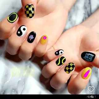 ネイル MAXKELLY MAIKAのネイルデザイン