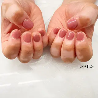 ネイル アイネイルズ所属・早川 梓のネイルデザイン