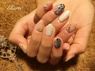 ネイル liberté (リベルテ)のネイルデザイン