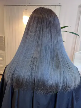 カラー トキ コウタのヘアスタイル