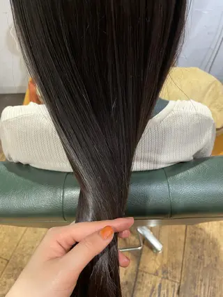 ロング パーマ La  SHE's 天王寺店所属・マルヤマ リナのマツエク・マツパデザイン