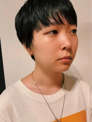 ショート tension 【テンション】のヘアスタイル