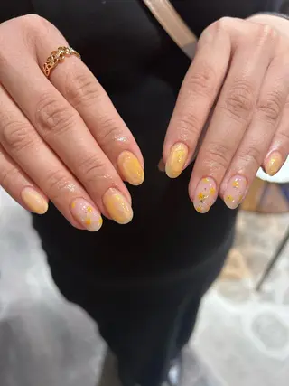 ネイル Yarm As Etelのネイルデザイン