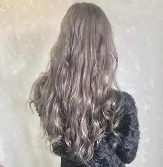 ロング カラー 💓シールエクステ ルミエールのヘアスタイル