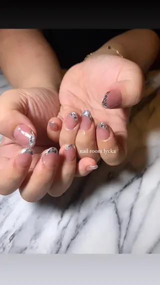 ネイル ﾈｲﾙﾙｰﾑﾘｯｶ 𝐦𝐚𝐲𝐮のネイルデザイン