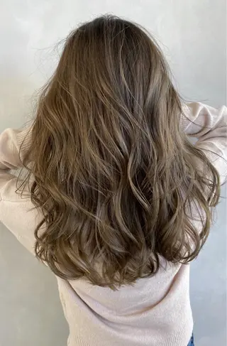 ロング カラー 【代表】高山 一真のヘアスタイル