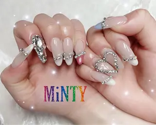ネイル MiNTY 船橋店のネイルデザイン