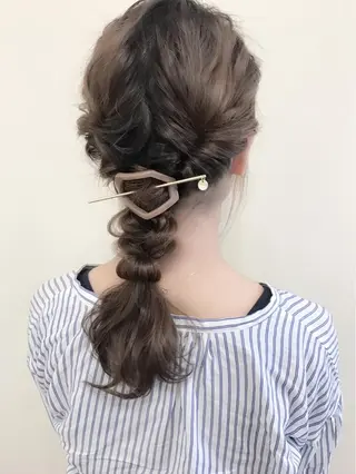 ロング ヘアアレンジ 沢田 瞳のヘアスタイル