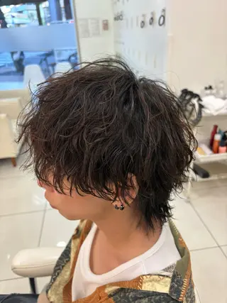 ミディアム パーマ メンズ 髪質改善/艶カラー/ メンズパーマ/鈴木のヘアスタイル