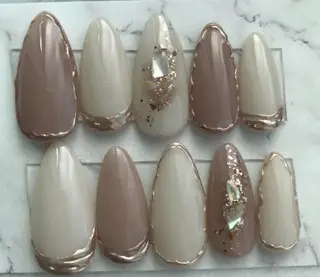 ネイル ゲン レイカのネイルデザイン