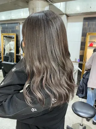 ミディアム カラー 西村あきや トレンド韓国ヘアのヘアスタイル