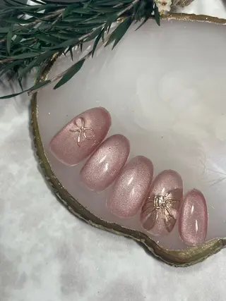 ミディアム Kuroki Yurikaのネイルデザイン