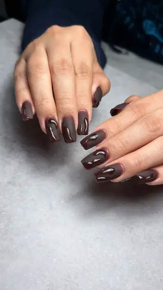 ネイル 関山 志乃のネイルデザイン