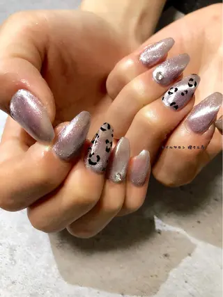 ネイル 伊藤 美里のネイルデザイン