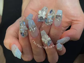 ネイル One Plus Nail Salonのネイルデザイン
