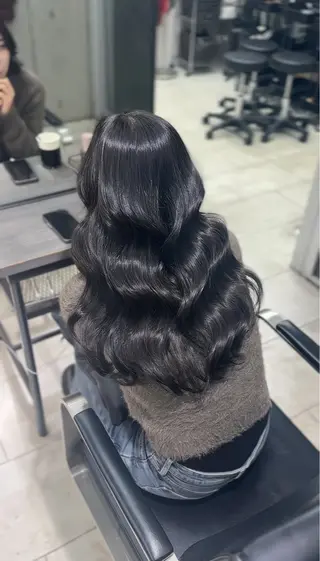 ロング カラー Kvell & Co.所属・ℎ𝑎𝑛𝑎 ♡のヘアスタイル