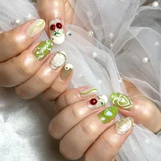 ネイル 児玉 茉緒のネイルデザイン