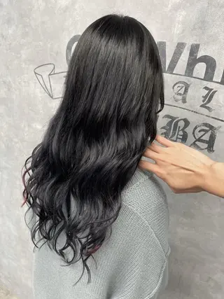 ロング カラー オフホワイトアンドなんば所属・福西 洋斗のヘアスタイル