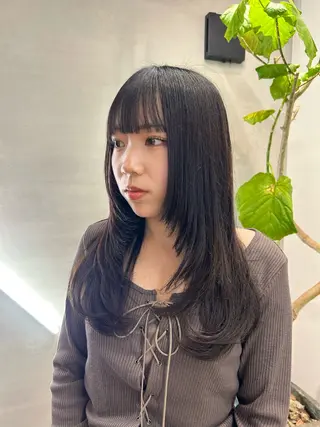 セミロング 透明感カラー/ 顔周りcut♡シホのヘアスタイル