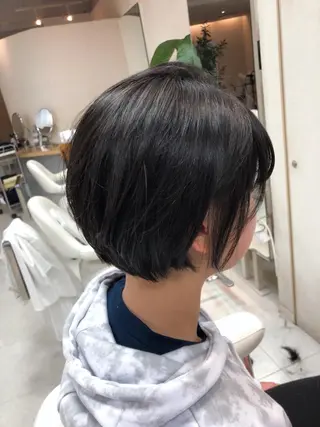 ショート 阿部 美咲のヘアスタイル