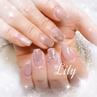 ネイル Nailsalon Lilyのネイルデザイン